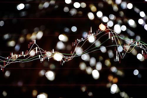 电脑炒股软件 量化交易新纪元:AI算法重塑盘中决策,散户跟庄时代落幕 电脑炒股软件 量化交易新纪元:AI算法重塑盘中决策,散户跟庄时代落幕